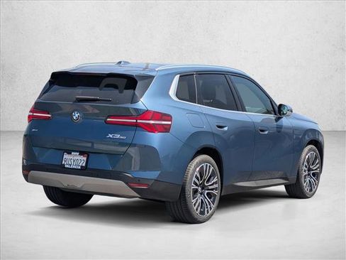 Certified 2025 BMW X3 xDrive30 w/ Convenience Package AWD/4WD image 5