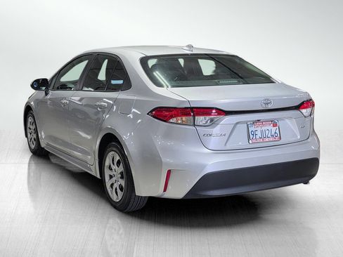 Used 2023 Toyota Corolla LE FWD image 5