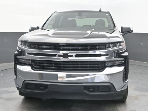 Used 2020 Chevrolet Silverado 1500 LT w/ Texas Edition image 3