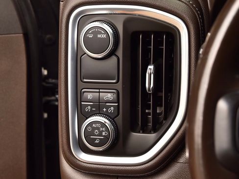 Used 2021 GMC Sierra 1500 Denali w/ Denali Ultimate Package image 26