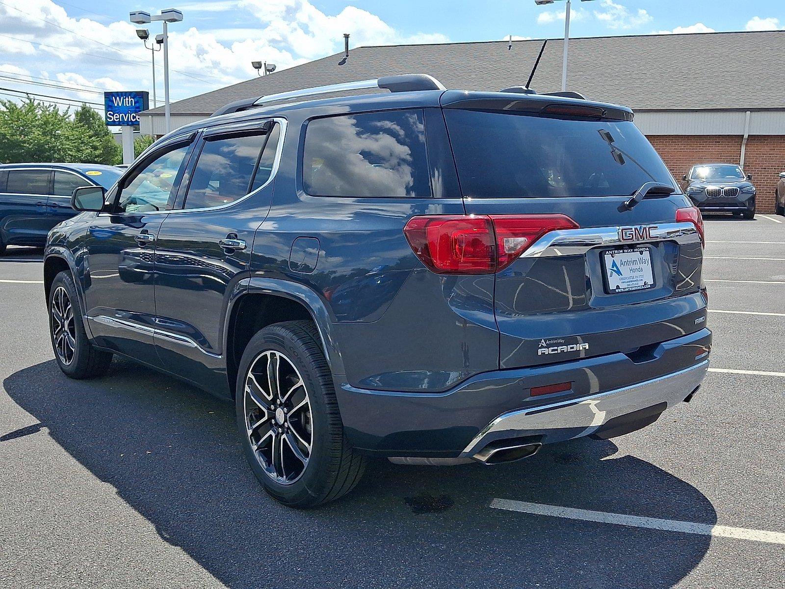 Used 2019 GMC Acadia Denali w/ Technology Package AWD/4WD image 4