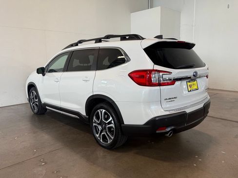 Used 2023 Subaru Ascent Limited w/ Technology Package AWD/4WD image 9