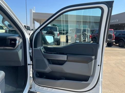 Used 2025 Ford F150 XLT w/ Equipment Group 301A Standard AWD/4WD image 18