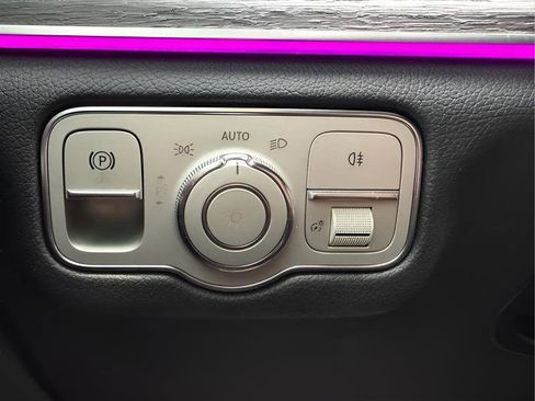 Used 2020 Mercedes-Benz GLS 450 4MATIC image 46