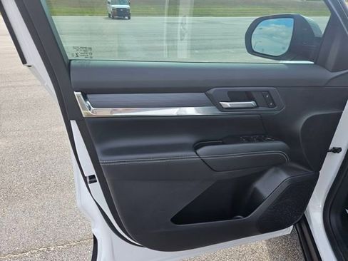 New 2026 GMC Terrain Elevation w/ Black Edition FWD image 10
