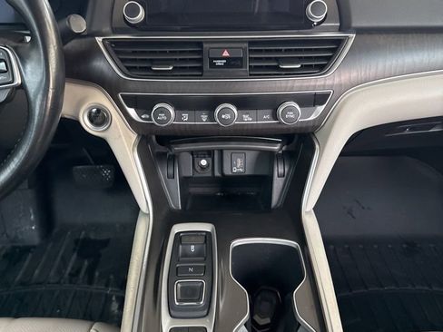 Used 2018 Honda Accord EX-L image 15