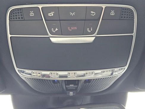 Used 2016 Mercedes-Benz S 550 4MATIC Sedan image 19