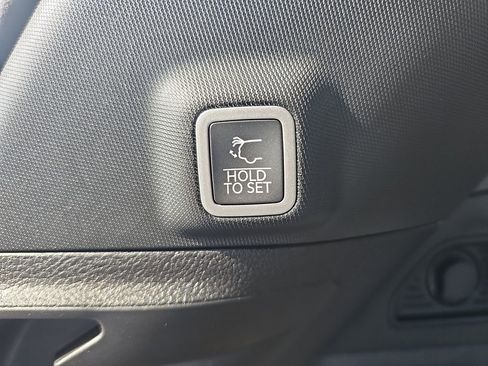 New 2025 Jeep Grand Cherokee Limited w/ Trailer Tow Package image 13