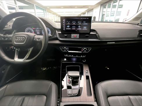 Used 2023 Audi Q5 2.0T Premium Plus w/ Premium Plus Package image 16