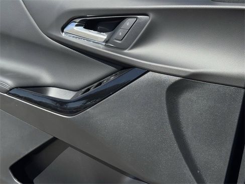 New 2026 Chevrolet Equinox LT image 20