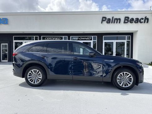Used 2025 MAZDA CX-90 Plug-In Hybrid w/ Preferred AWD/4WD image 23