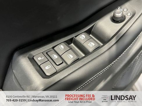 New 2025 Jeep Grand Cherokee Laredo image 24