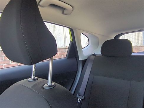 New 2026 Hyundai Kona SE image 13