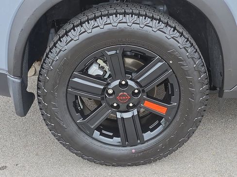 Used 2025 Nissan Rogue SV w/ Rock Creek Premium Package AWD/4WD image 7