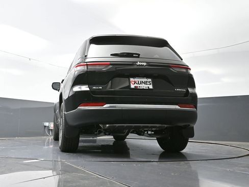 New 2025 Jeep Grand Cherokee Limited w/ Trailer Tow Package image 49