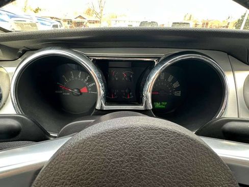 Used 2006 Ford Mustang image 13