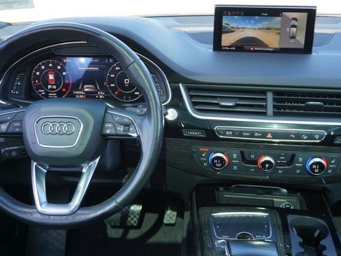 Used 2017 Audi Q7 3.0T Premium Plus w/ Premium Plus Package image 29