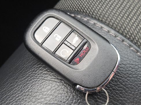 Used 2024 Honda Pilot EX-L image 36