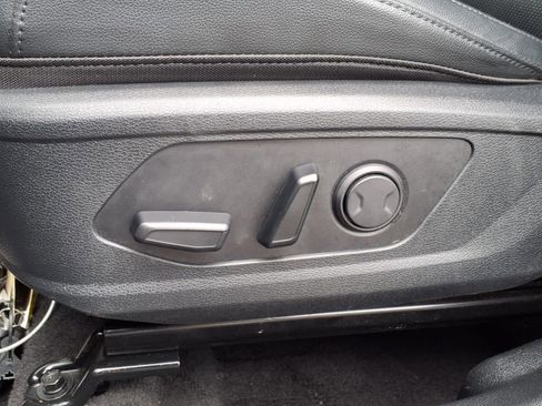 Used 2024 Kia Sportage EX image 4