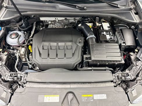 Certified 2025 Audi Q3 2.0T Premium w/ Convenience Package image 27