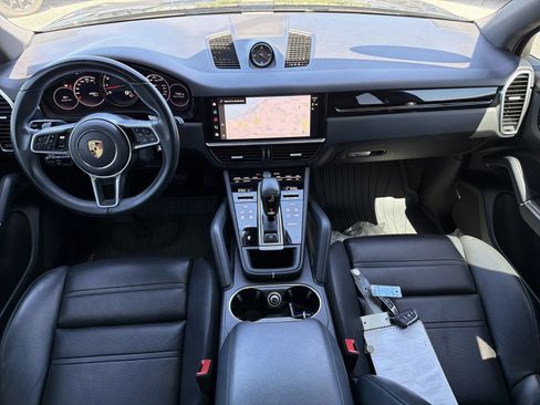 Used 2023 Porsche Cayenne Platinum Edition AWD/4WD image 13