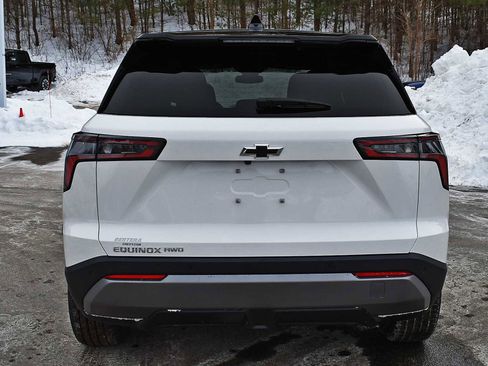 New 2026 Chevrolet Equinox LT w/ Convenience Package II image 7
