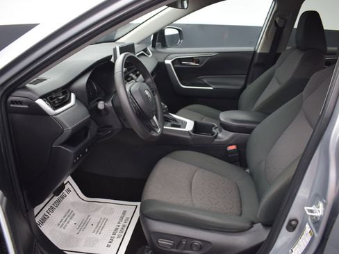 Used 2024 Toyota RAV4 XLE image 13