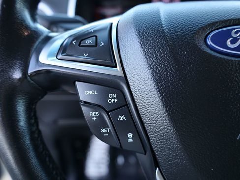 Used 2020 Ford Edge SEL w/ Convenience Package FWD image 24