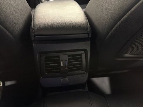 Used 2018 BMW 230i xDrive Convertible image 24