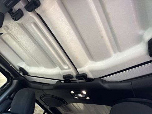 Used 2021 Jeep Wrangler Unlimited Sport AWD/4WD image 21