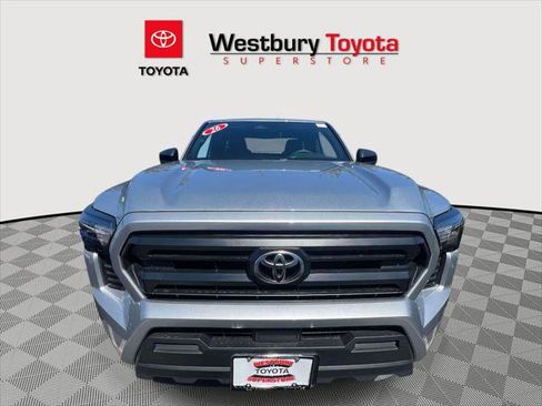 Certified 2026 Toyota Tacoma SR AWD/4WD image 3