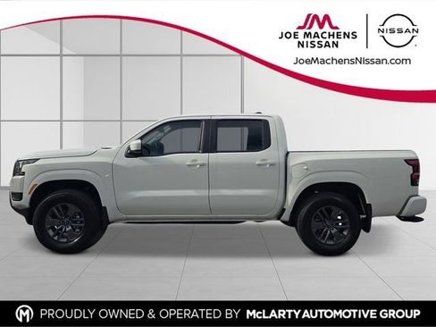 New 2026 Nissan Frontier SV w/ Tow Package AWD/4WD image 3