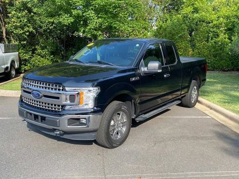 Used 2018 Ford F150 XLT w/ Equipment Group 302A Luxury AWD/4WD image 3