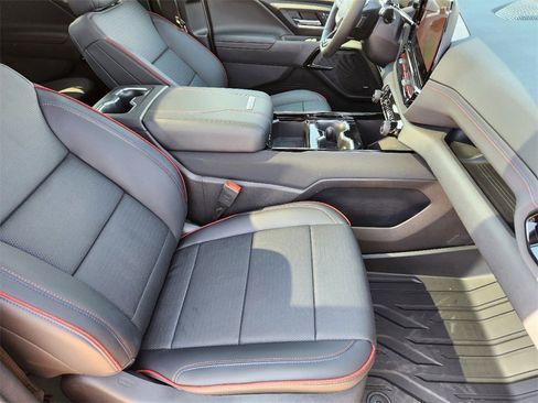 New 2024 Chevrolet Silverado EV RST image 6