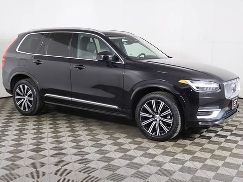 Used 2024 Volvo XC90 B6 Plus w/ Protection Package Premier AWD/4WD image 11