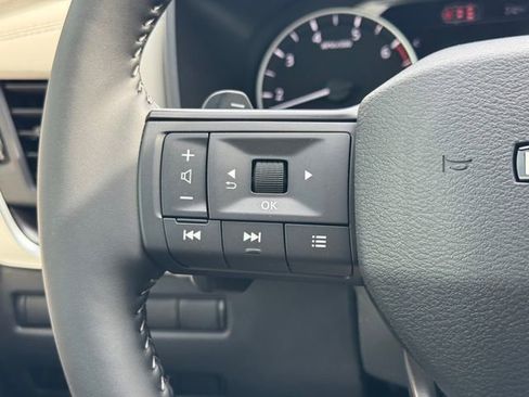 Certified 2026 Nissan Rogue SV AWD/4WD image 21