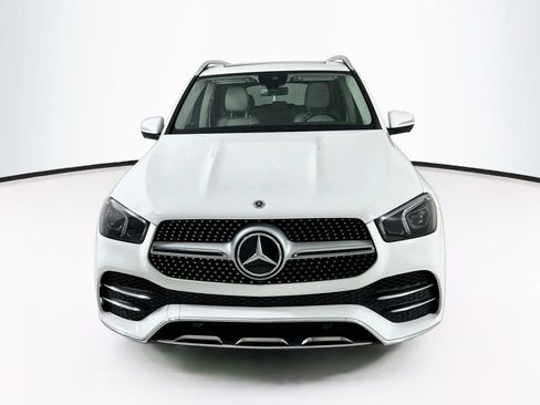 Used 2023 Mercedes-Benz GLE 580 4MATIC image 2