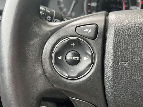 Used 2015 Honda Accord Sport image 28