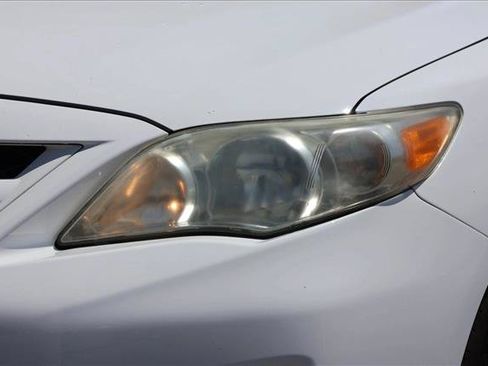 Used 2012 Toyota Corolla LE FWD image 10