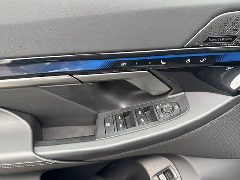 Certified 2024 BMW i5 M60 w/ Premium Package image 12