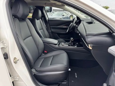 Certified 2025 MAZDA CX-30 AWD 2.5 S w/ Preferred Package image 22