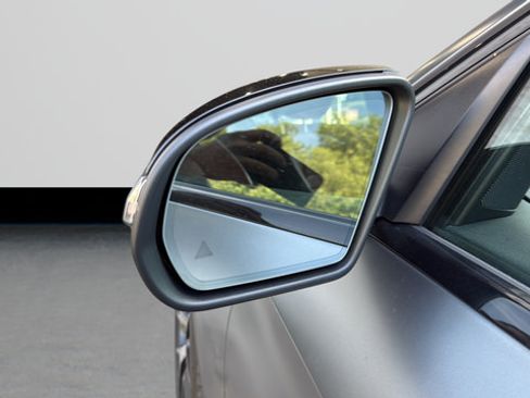 Used 2022 Mercedes-Benz GLC 43 AMG 4MATIC image 29