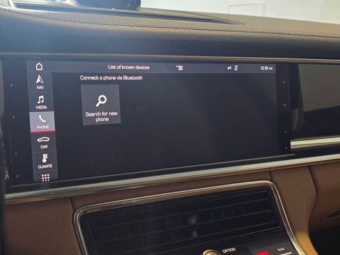 Used 2020 Porsche Panamera 4 AWD/4WD image 28