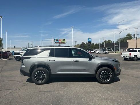 New 2026 Chevrolet Traverse Z71 w/ Enhanced Driving Package AWD/4WD image 2