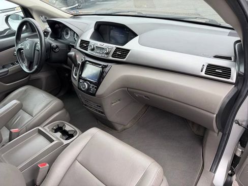 Used 2014 Honda Odyssey EX-L image 16