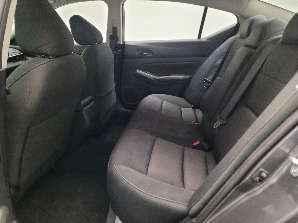 Used 2024 Nissan Altima 2.5 SV FWD image 18