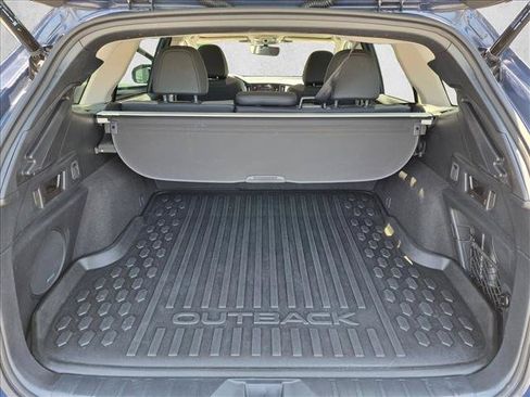 Certified 2025 Subaru Outback Onyx Edition AWD/4WD image 8
