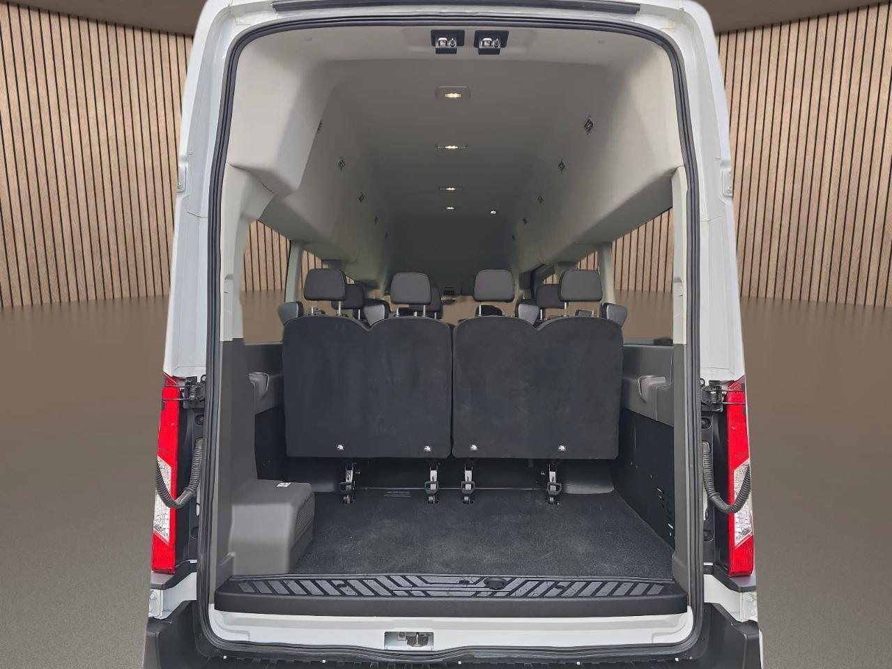 Used 2023 Ford Transit 350 XLT AWD/4WD image 25