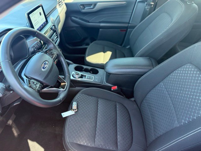 Used 2023 Ford Escape Active AWD/4WD image 7
