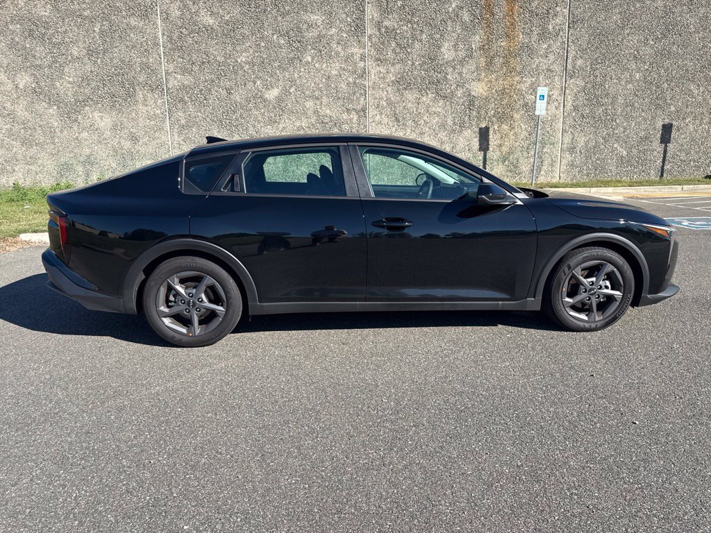 Used 2026 Kia K4 FWD image 8